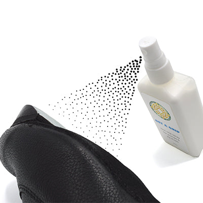 Get A Grip Spray by Antonio Pacelli
