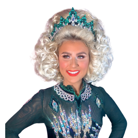 Névé Short Full Wig (Camelia Rose)
