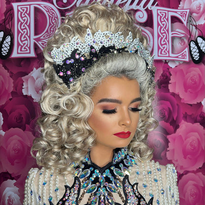 Névé Full Wig (Camelia Rose)